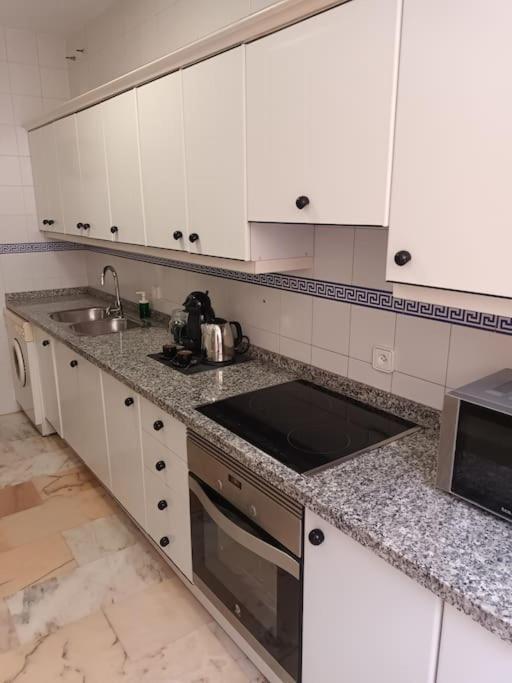 Apartamento Puerta Real Seville Luaran gambar