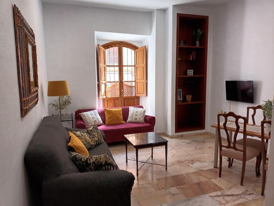Apartamento Puerta Real Seville Luaran gambar